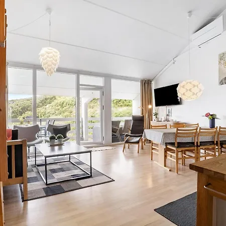 1 Bedroom Stunning Apartment In Ringkobing